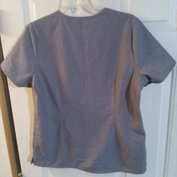 Figs Women's Catarina One-Pocket Scrub Top M FW1100 Graphite - Picture 3 of 8